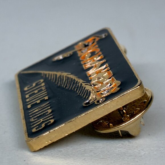 Stevie Nicks Enchanted Concert Tour Music Album Promo Pin Button Pinback - Picture 3 of 4